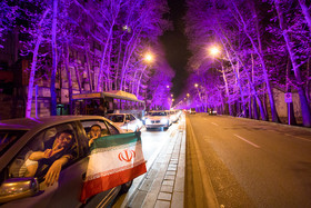 شادی مردم پس از قرائت بیانیه توافق هسته‌ای - تهران